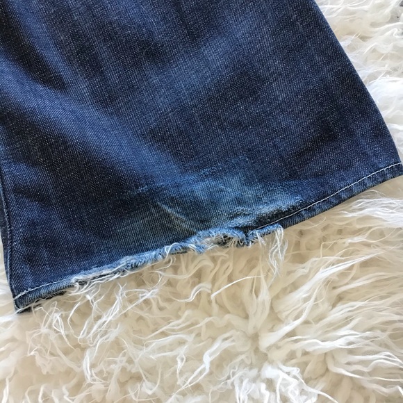 $$-Rock and Republic button fly dark denim. - Picture 6 of 8